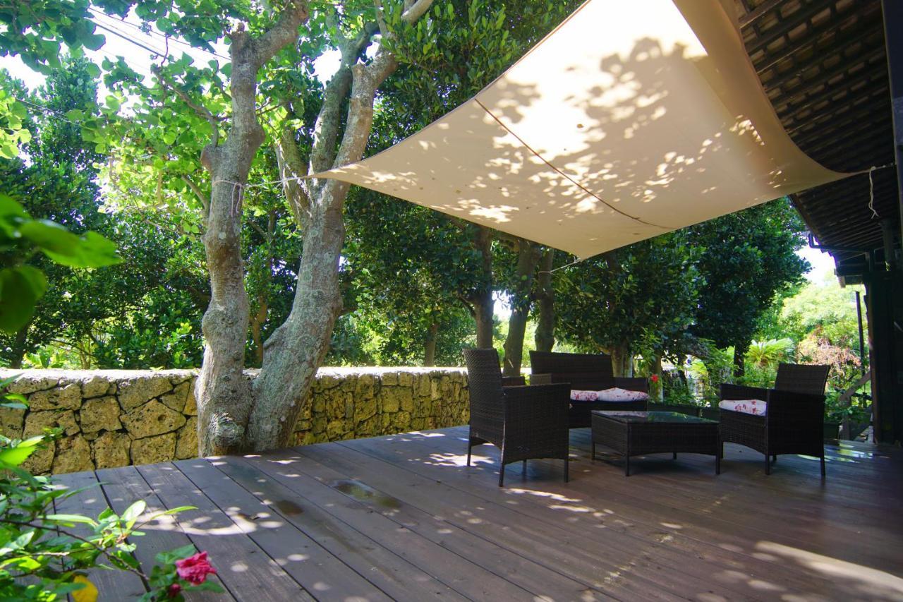 Villa Le Lotus Bleu Ishigaki  Exterior photo